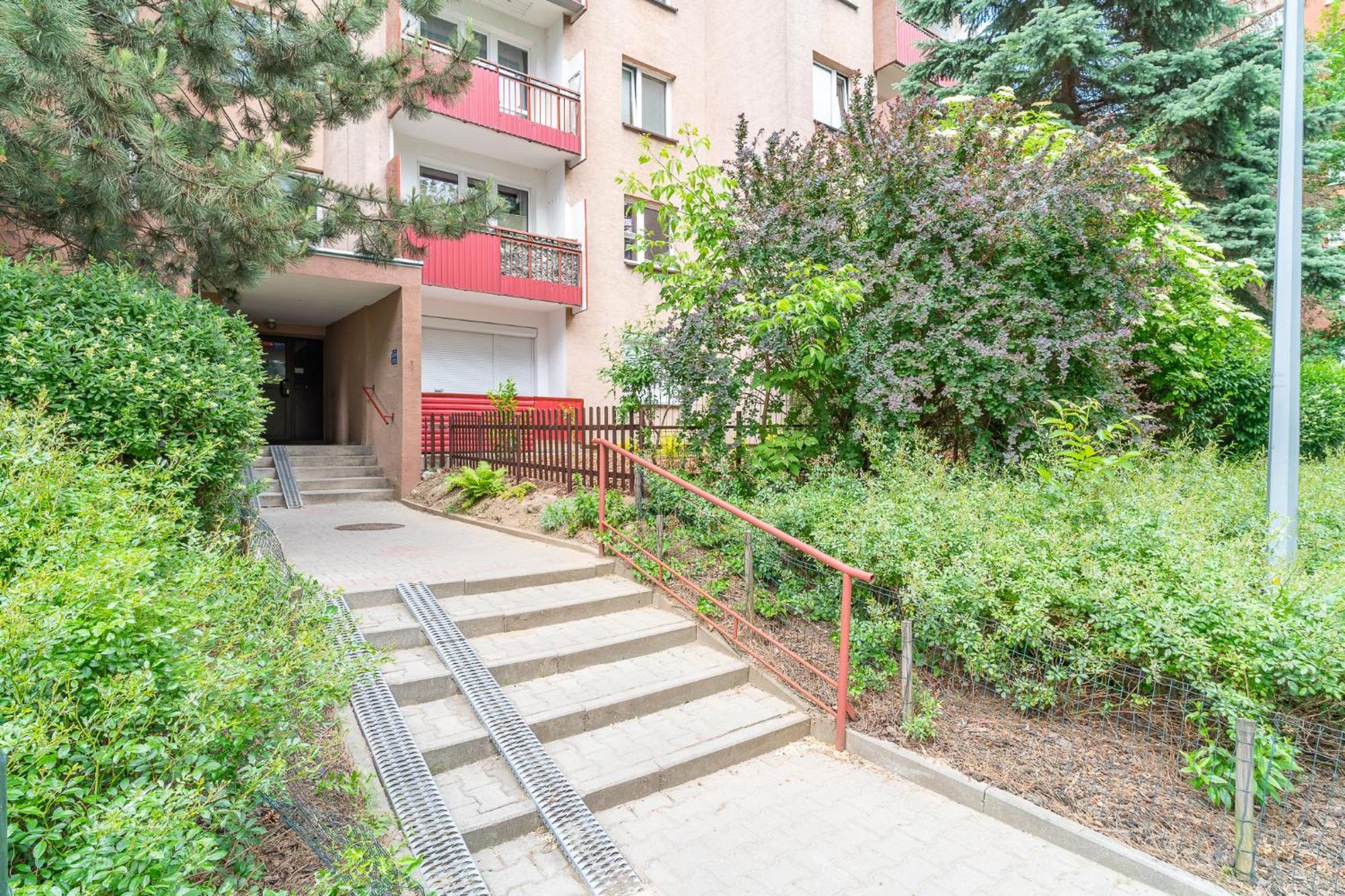 Krakow Czyzyny - Terrace By Rentujemy Appartement Buitenkant foto